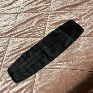 Elegant Black Waist Belt